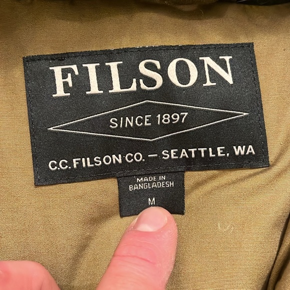 Filson Women’s Down Cruiser Vest M ***RARE!*** - Picture 2 of 4